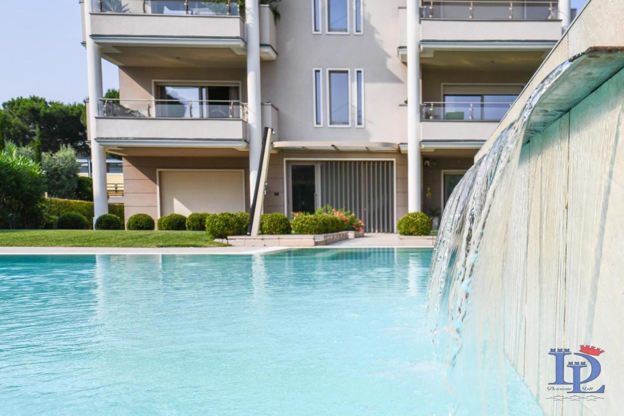 Desenzanoloft Official Partner Marriott Homes & Villas - Oscar Luxury Suite デセンツァーノ・デル・ガルダ エクステリア 写真