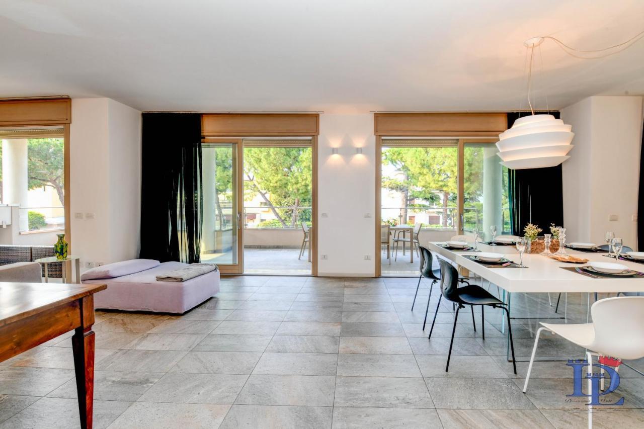 Desenzanoloft Official Partner Marriott Homes & Villas - Oscar Luxury Suite デセンツァーノ・デル・ガルダ エクステリア 写真
